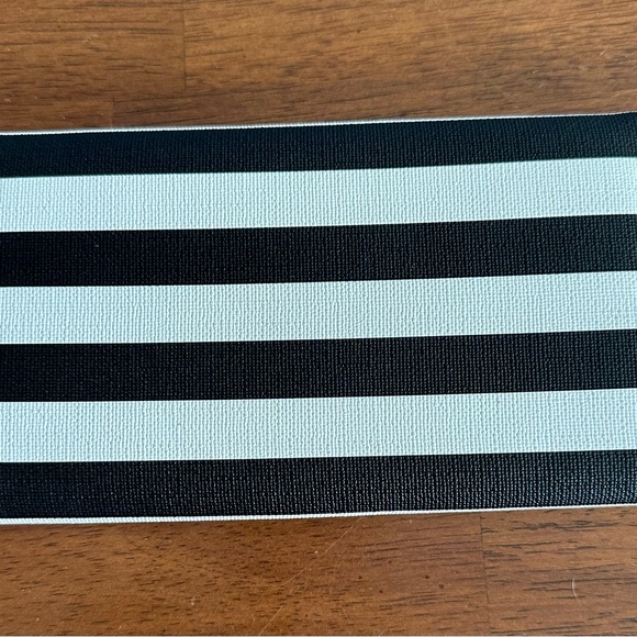 KUT from the Kloth Black & White Vegan Leather Wallet - Picture 6 of 6